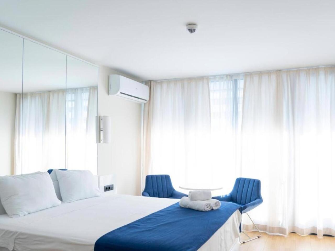 Holiday In Orbi Apartment Batumi Ngoại thất bức ảnh