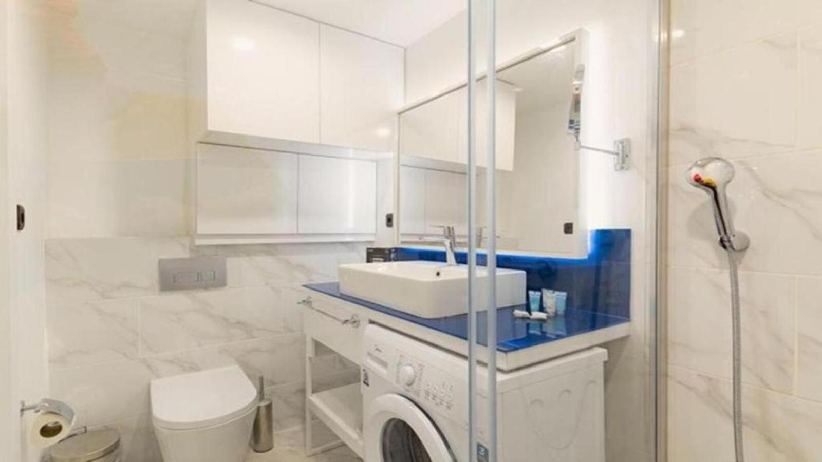 Holiday In Orbi Apartment Batumi Ngoại thất bức ảnh